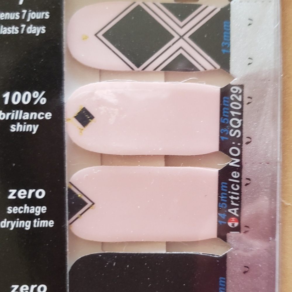 Nail Wraps- Fashionista